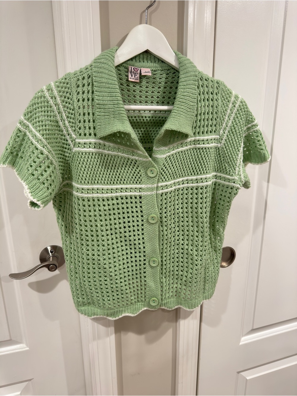 Love By Design Green Crochet Knit Button Front Short Sleeve Cardigan Women's Lar